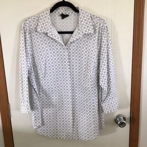 Women’s workwear blouse